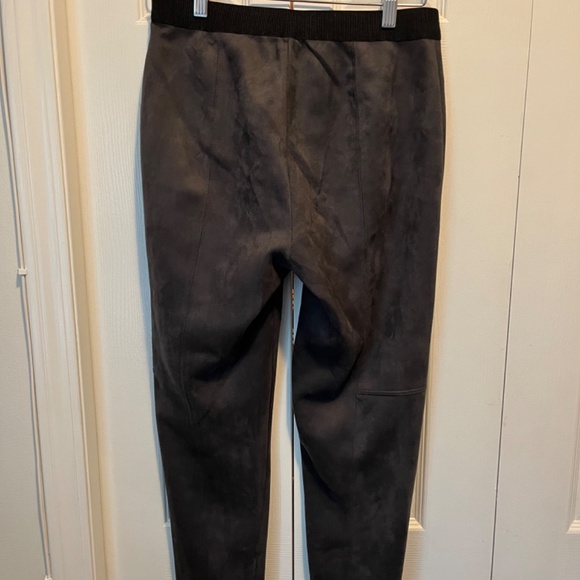 Jones NY size 6 faux leather pants - Picture 6 of 10